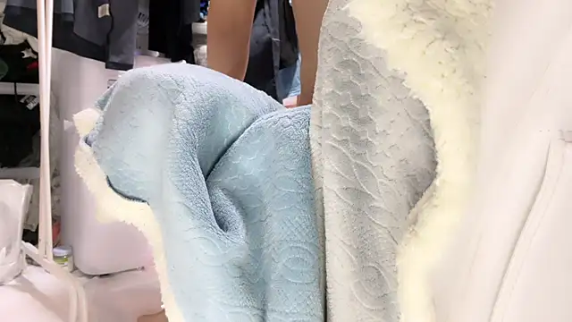 Im IVE LOVE online show from October 5, 10:57 am