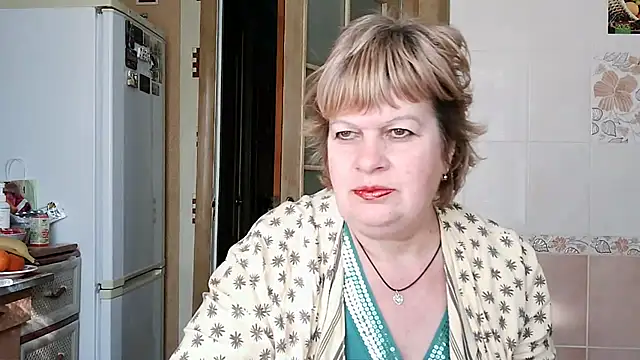 Snapshot of Ettie_Tonia chatting on February 20, 12:04 pm Ettie Tonia online show from February 20, 12:04 pm