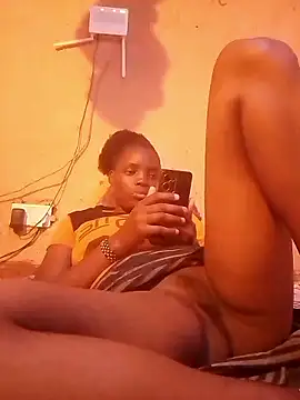QUEEN-NAIMA online show from September 16, 4:52 pm
