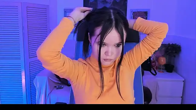 Snapshot of Elainebeness chatting on October 26, 7:09 pm Elainebeness online show from October 26, 7:09 pm