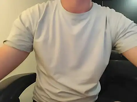 jayb0y61 online show from May 3, 3:23 am