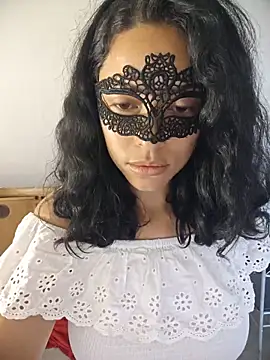 salomea r online show from May 14, 7:26 am