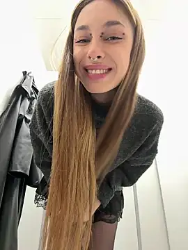 Snapshot of Cherry____Pie chatting on February 3, 7:42 pm Cherry Pie online show from February 3, 7:42 pm