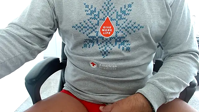GirthBullger4You online show from March 12, 5:07 pm