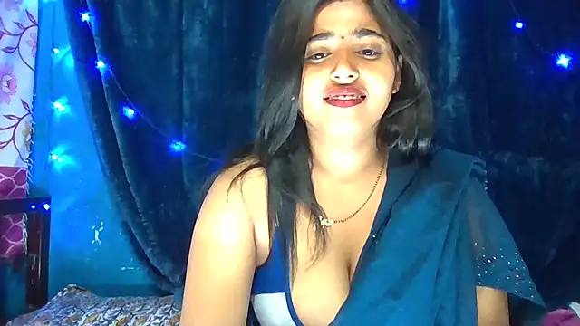Snapshot of Sweet-Rani chatting on March 23, 2:26 am Sweet-Rani online show from March 23, 2:26 am