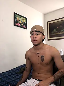 logannth online show from December 16, 11:54 pm