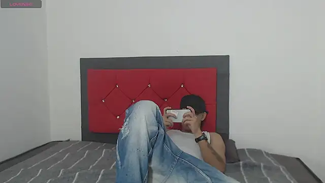 logannth online show from January 12, 4:12 pm