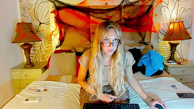 amazing dolltsx online show from October 21, 9:48 pm