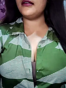 Snapshot of cutepragya2 chatting on June 18, 1:26 pm cutepragya2 online show from June 18, 1:26 pm
