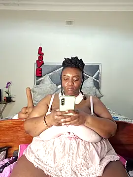 ThickianaRider online show from May 19, 3:13 am