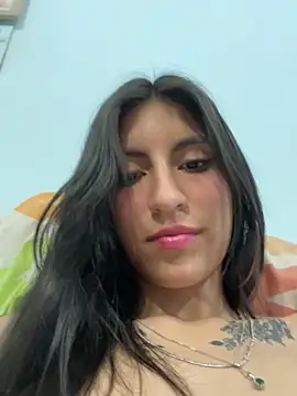 Snapshot of Sweett_Sarita chatting on January 12, 6:06 am Sweett Sarita online show from January 12, 6:06 am