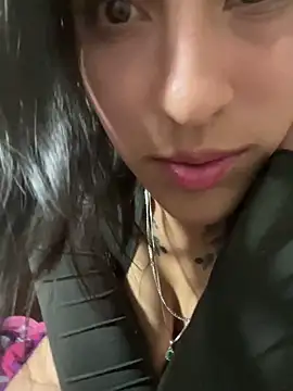 Snapshot of Sweett_Sarita chatting on February 9, 5:08 am Sweett Sarita online show from February 9, 5:08 am