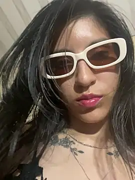 Snapshot of Sweett_Sarita chatting on February 14, 4:47 am Sweett Sarita online show from February 14, 4:47 am