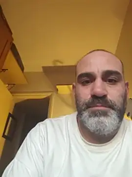 Snapshot of pelarrico12 chatting on August 7, 8:55 pm pelarrico12 online show from August 7, 8:55 pm