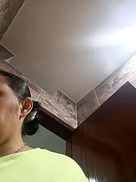 MirandaSoto online show from November 9, 4:00 am