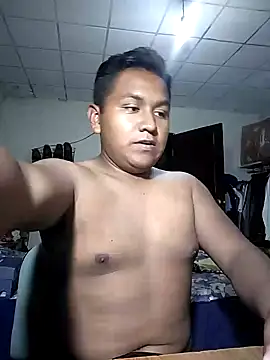 Snapshot of R1ch_Daddy chatting on December 18, 1:05 am R1ch Daddy online show from December 18, 1:05 am