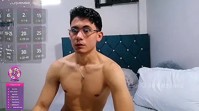 alexispaez457062 online show from October 22, 9:47 pm