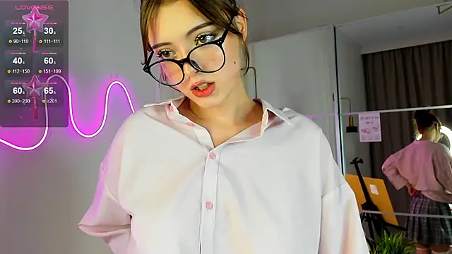 Snapshot of ellyford chatting on December 3, 4:28 pm ellyford online show from December 3, 4:28 pm