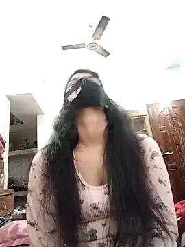 Cute-Lina online show from December 16, 11:12 am