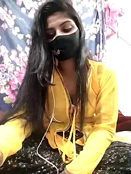 Cute-Lina online show from December 18, 3:44 pm