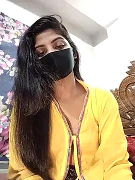 Cute-Lina online show from December 18, 10:46 pm
