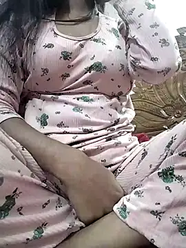 Cute-Lina online show from December 19, 6:56 pm