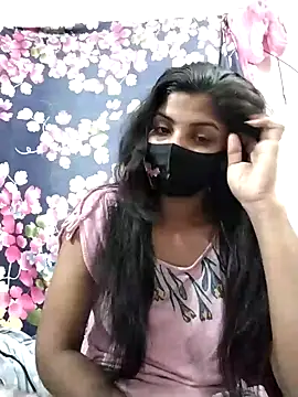 Cute-Lina online show from December 30, 11:38 pm