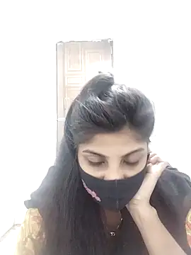 Cute-Lina online show from January 1, 7:09 am