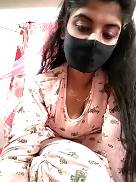 Cute-Lina online show from February 7, 2:19 am