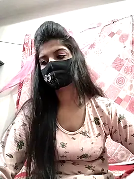 Cute-Lina online show from February 14, 8:48 pm