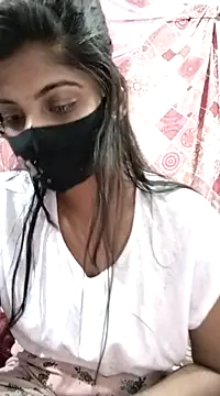 Cute-Lina online show from March 9, 8:10 pm