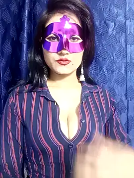 Snapshot of Stripy_Doll chatting on December 3, 1:54 pm Stripy Doll online show from December 3, 1:54 pm