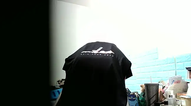 Snapshot of thisisbook_223 chatting on December 14, 4:42 pm thisisbook 223 online show from December 14, 4:42 pm