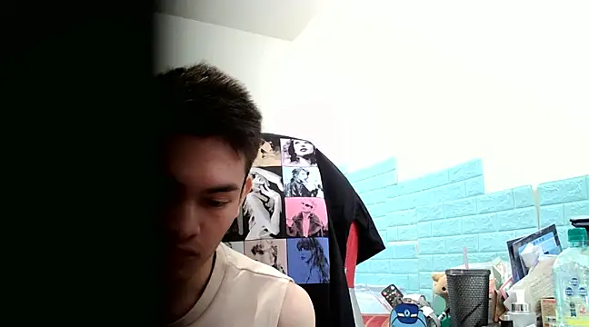 Snapshot of thisisbook_223 chatting on January 27, 5:47 am thisisbook 223 online show from January 27, 5:47 am