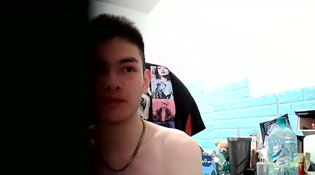 Snapshot of thisisbook_223 chatting on February 16, 2:32 pm thisisbook 223 online show from February 16, 2:32 pm