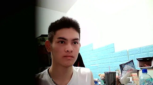 Snapshot of thisisbook_223 chatting on February 22, 4:09 pm thisisbook 223 online show from February 22, 4:09 pm