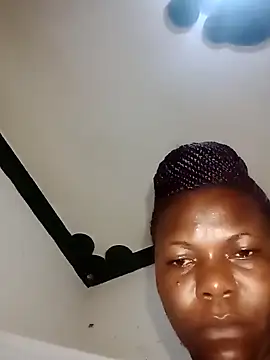 Snapshot of Danny_lady chatting on February 18, 3:10 am Danny lady online show from February 18, 3:10 am