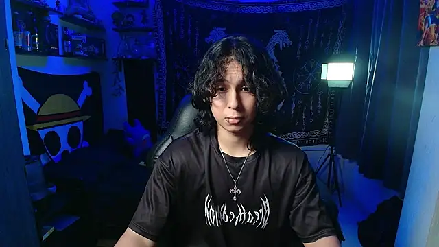 Snapshot of kairozz chatting on February 25, 8:51 pm kairozz online show from February 25, 8:51 pm