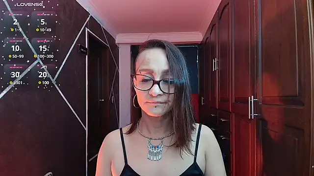 NatashaMason  online show from January 6, 11:51 am