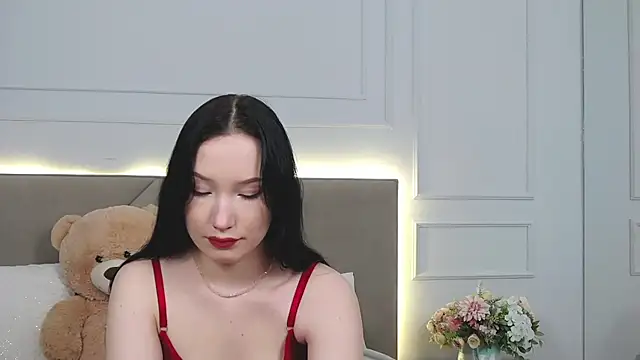 LeilaLow online show from January 4, 12:16 pm