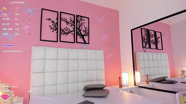 RenataJhonson  online show from March 8, 8:22 am