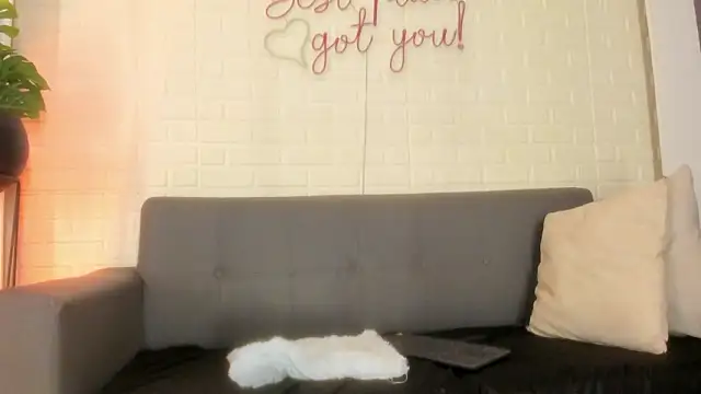 karina gomez 18 online show from February 16, 11:28 am