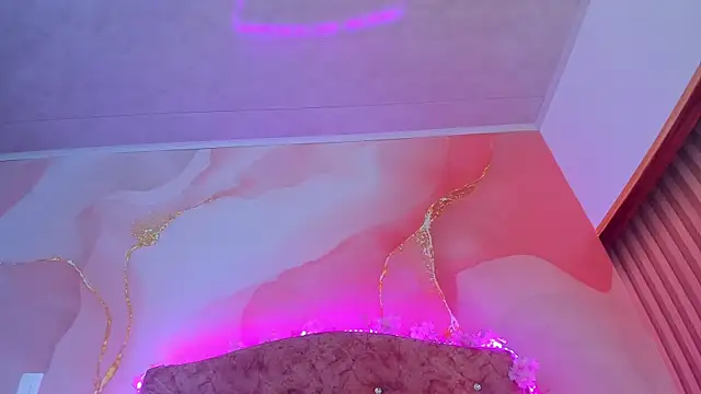 Bella  sweet online show from March 1, 7:04 pm