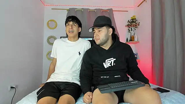 Valerio 22 online show from March 24, 8:47 pm