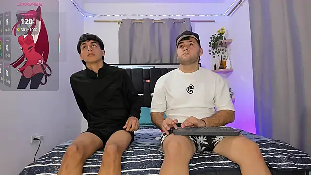 Valerio 22 online show from April 8, 11:37 pm