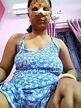 Snapshot of royaldoll-143 chatting on October 29, 3:14 pm royaldoll-143 online show from October 29, 3:14 pm