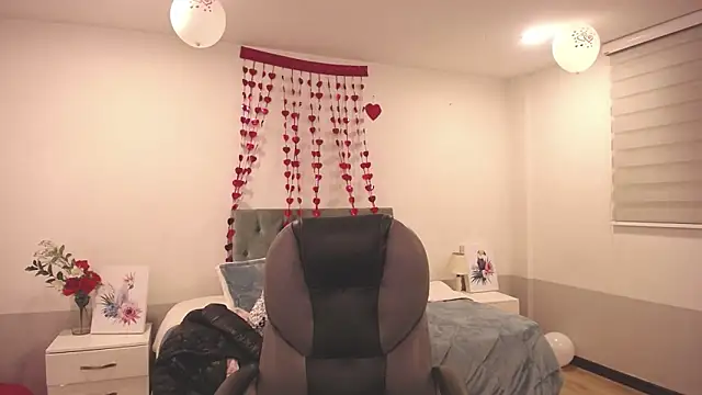 Snapshot of Nami_sunny chatting on February 16, 10:32 pm Nami sunny online show from February 16, 10:32 pm