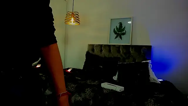 Snapshot of Nami_sunny chatting on September 16, 6:53 pm Nami sunny online show from September 16, 6:53 pm