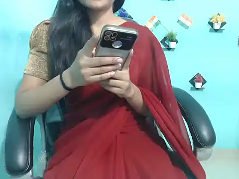 Yashi online show from February 18, 9:54 am