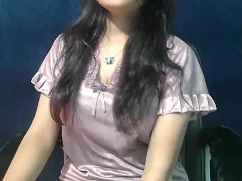 Yashi online show from December 14, 5:40 pm